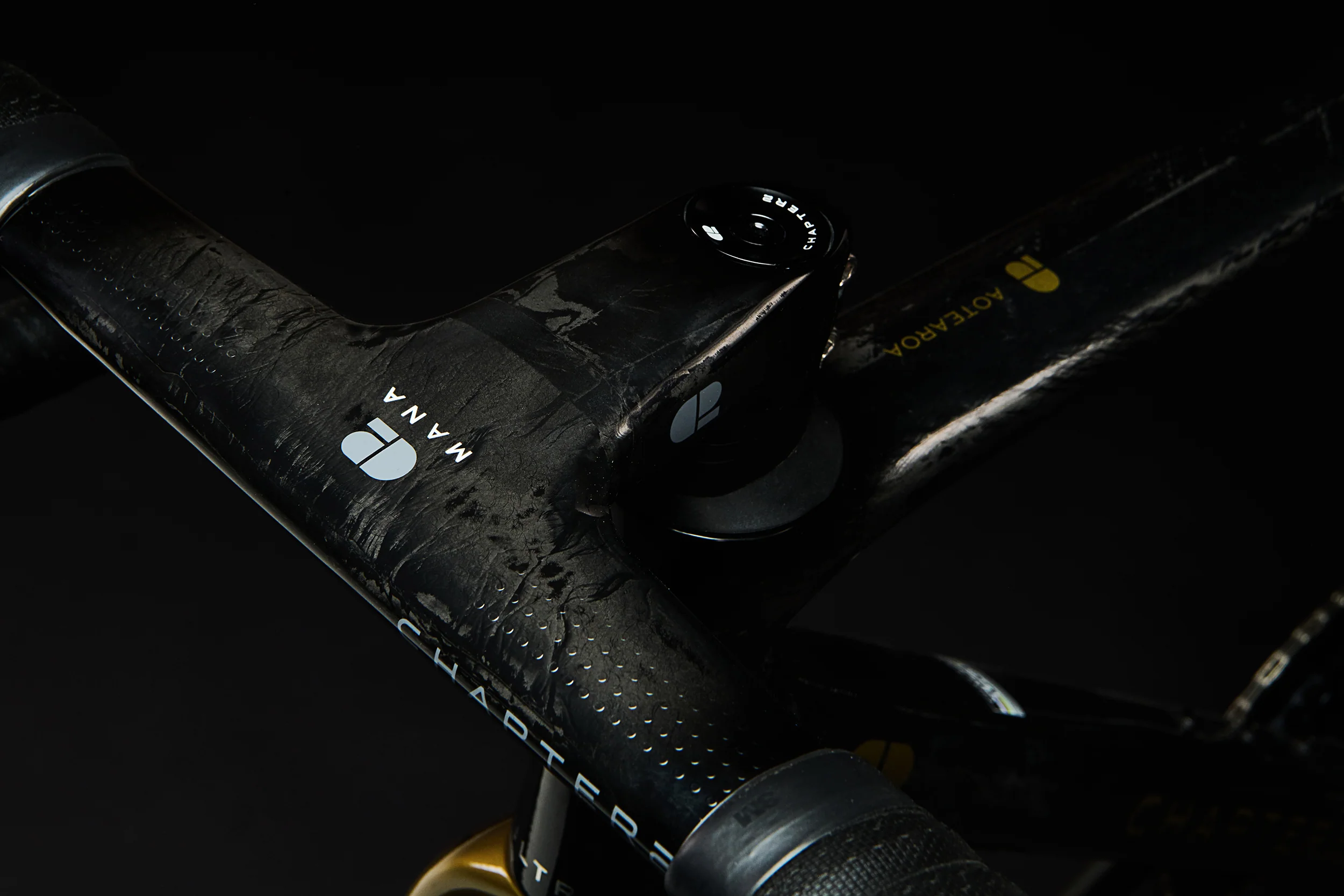 Chapter2 RIRA ULTRA - SRAM Red E1 AXS - Performance Road Bike - Image 4