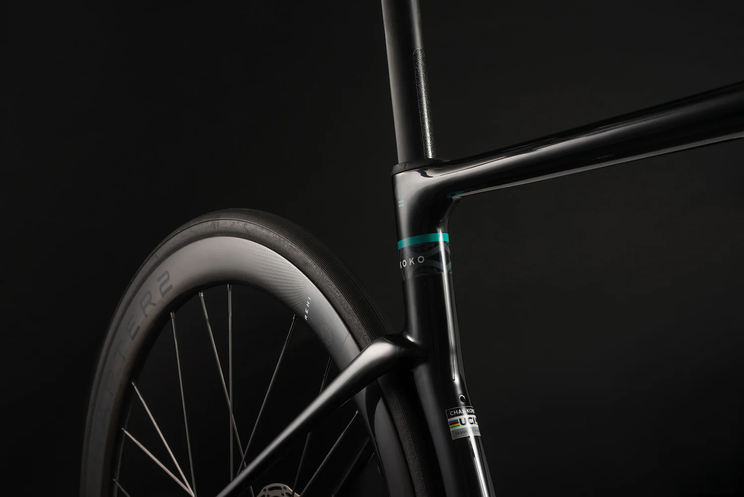 KOKO Glossy Black (Tuhua) - Image 17