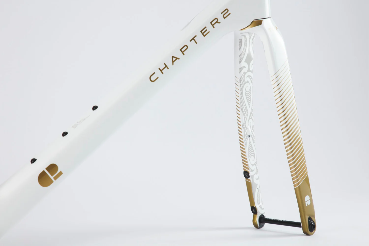 TOA WHITE + GOLD (KOURA) - Image 12
